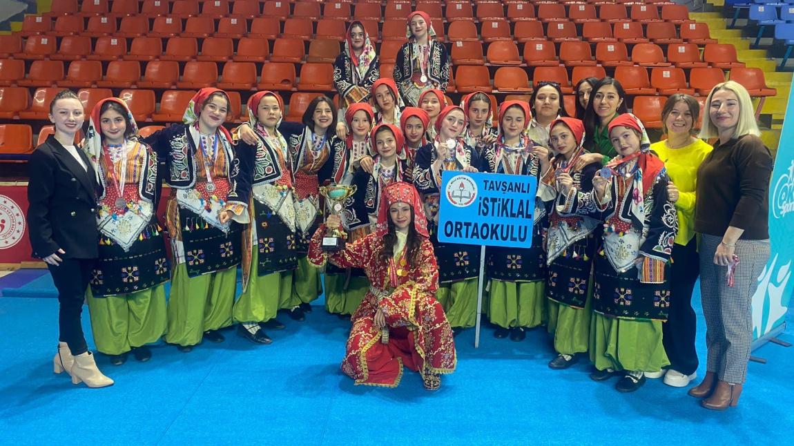Okulumuz Türk Halk Oyunları Yıldızlar Düzenlemeli Dalda Kütahya ikincisi oldu